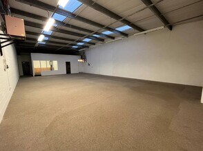 Whitley Rd, Newcastle Upon Tyne for rent Interior Photo- Image 1 of 3