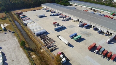 135 Distribution Dr, Savannah, GA to rent Building Photo- Image 2 of 6