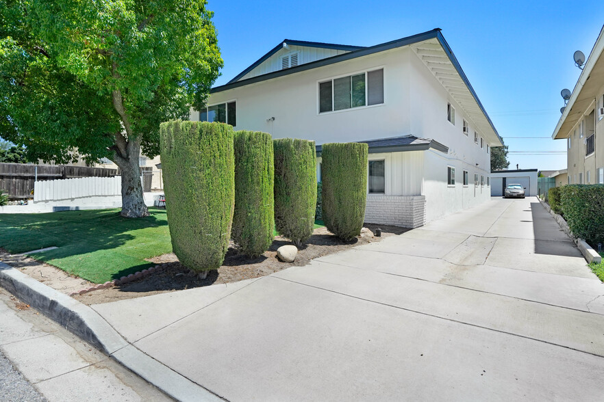 8231 Tapia Via Dr, Rancho Cucamonga, CA for sale - Building Photo - Image 1 of 13