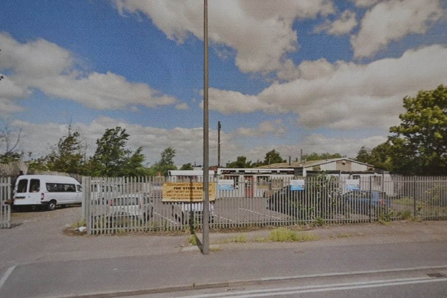 298 Queensway, Scunthorpe for sale - Primary Photo - Image 1 of 1