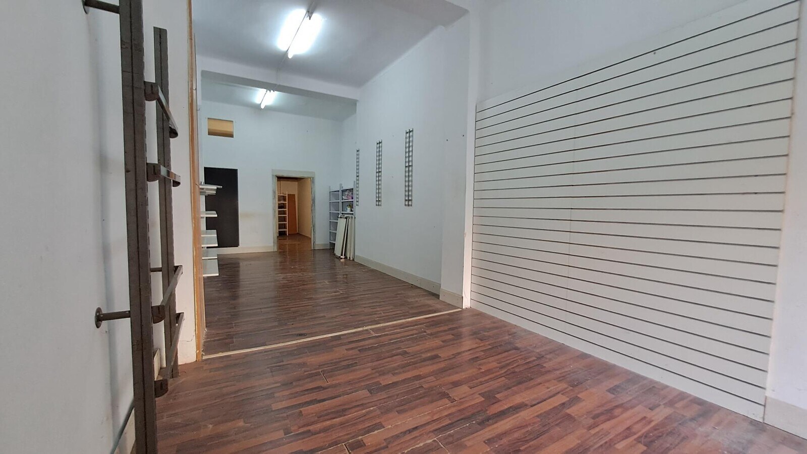 Tarragona, TAR 43004 - Unit Pt02 -  - Interior Photo - Image 2 of 9