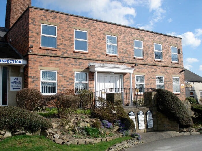 Dewsbury Rd, Ossett for sale Primary Photo- Image 1 of 1