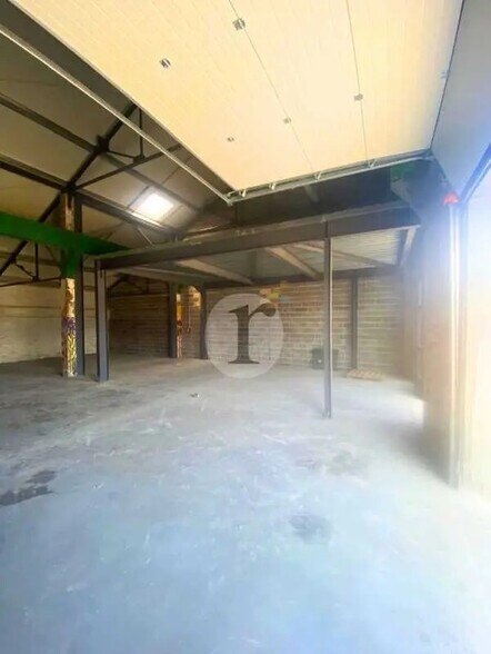 Light Industrial in Lille to rent - Interior Photo - Image 1 of 5