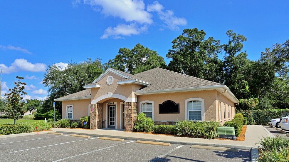 13618-13620 W Hillsborough Ave, Tampa, FL for sale - Building Photo - Image 1 of 1