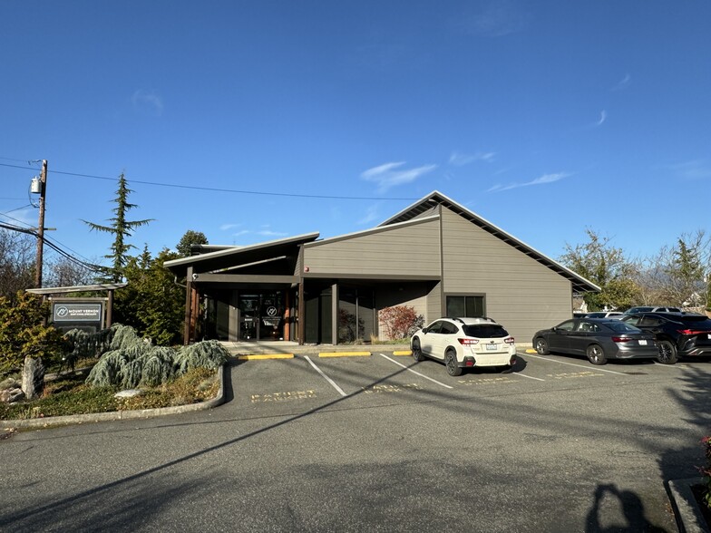 130 S 15th St, Mount Vernon, WA for rent - Building Photo - Image 3 of 19