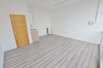 541 Wimborne Rd, Bournemouth to rent Interior Photo- Image 2 of 5