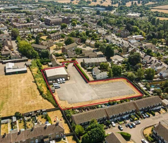 Fox Ln, Brackley for sale Primary Photo- Image 1 of 1