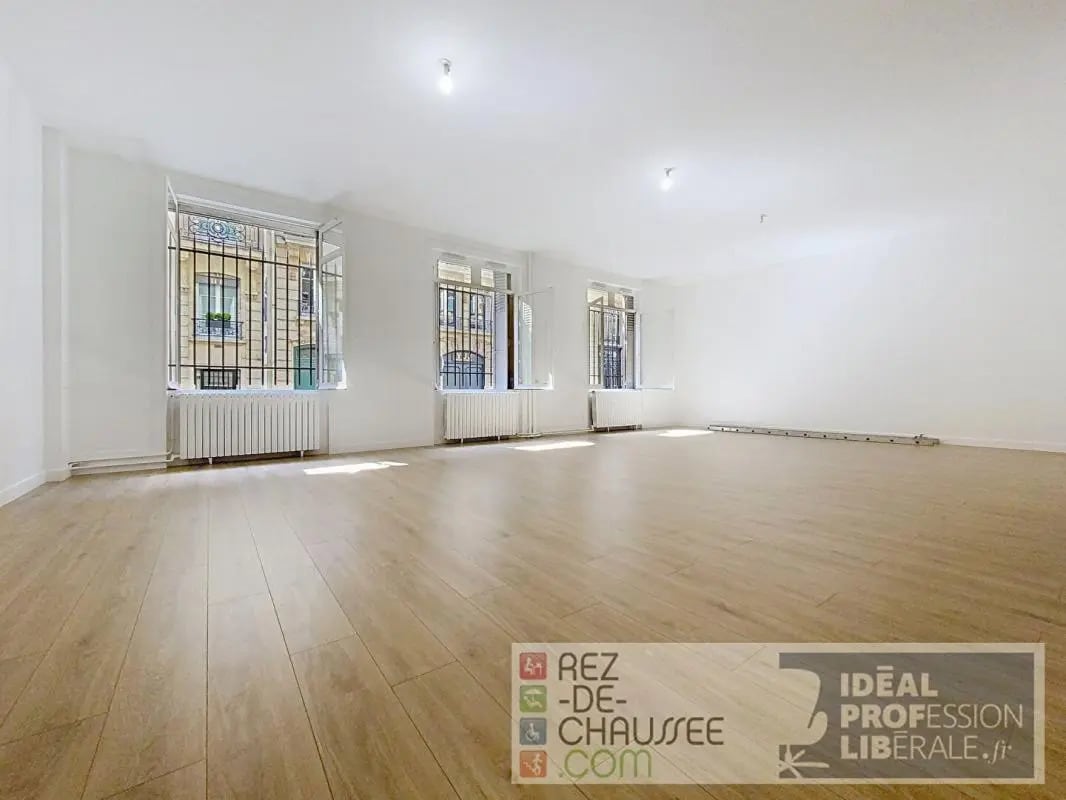 Build-to-Rent in Paris for sale Interior Photo- Image 1 of 8