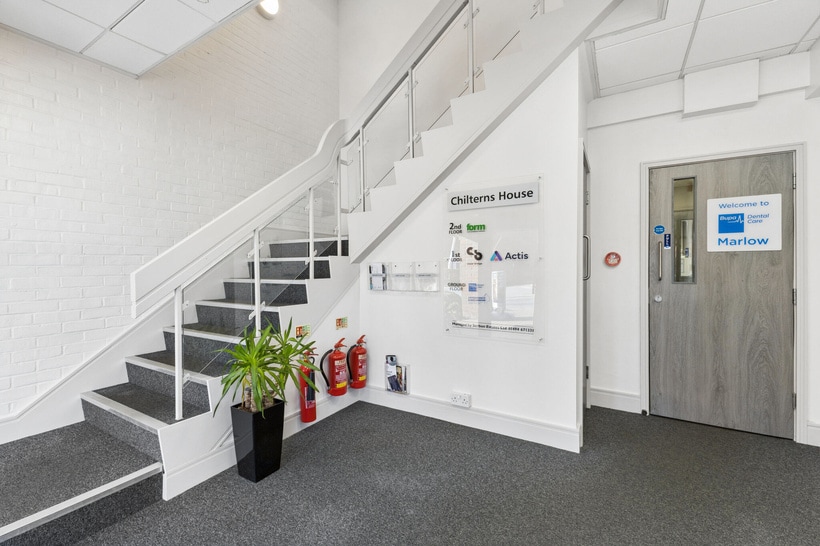 49-51 Dean St, Marlow to rent Interior Photo- Image 1 of 6