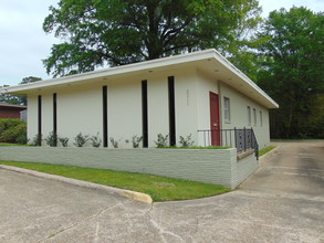 2311 Line Ave, Shreveport, LA for rent Building Photo- Image 1 of 13