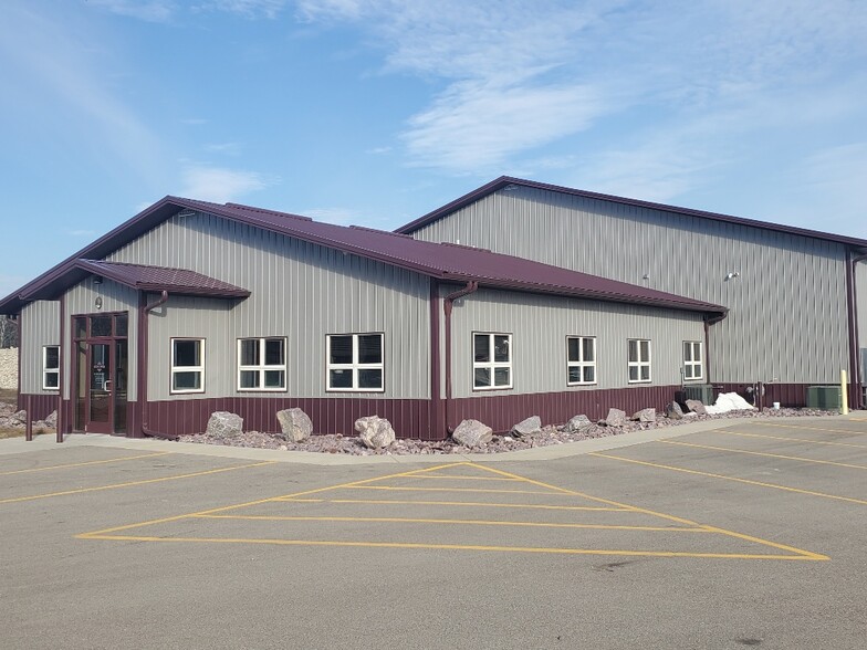 200 E Industrial Ave, Lyndon Station, WI for rent - Building Photo - Image 1 of 11