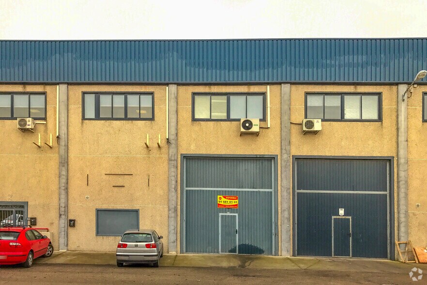 Calle el Horcajo, 20, Pinto, Madrid for sale - Building Photo - Image 2 of 3