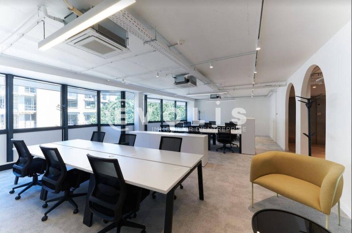 Office in Levallois-Perret to rent Interior Photo- Image 1 of 6