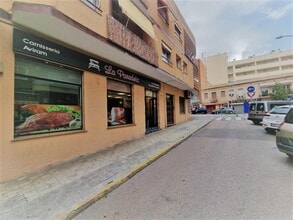 Retail in Torredembarra, Tarragona to rent Interior Photo- Image 1 of 9