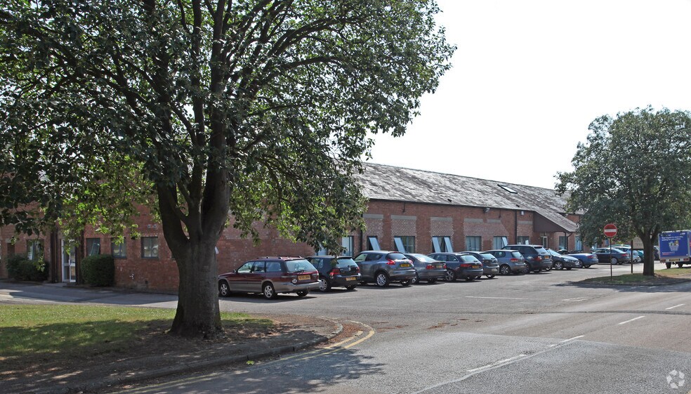 Camp Rd, Bicester OX25 5LX Office for Rent UK