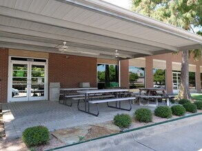 4450 Sojourn Dr, Addison, TX for rent Building Photo- Image 1 of 5