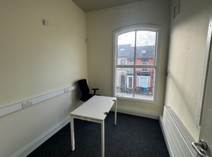 69 Coltman St, Hull to rent Interior Photo- Image 2 of 3