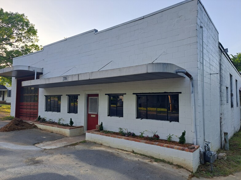 2706 W 11th St, Little Rock, AR for sale - Building Photo - Image 2 of 38