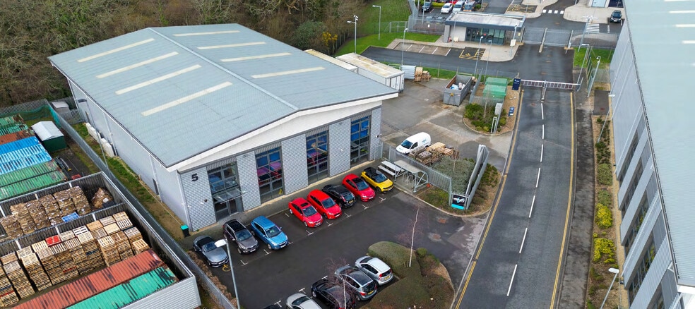 Kites Croft Business Park, Fareham to rent - Building Photo - Image 3 of 3