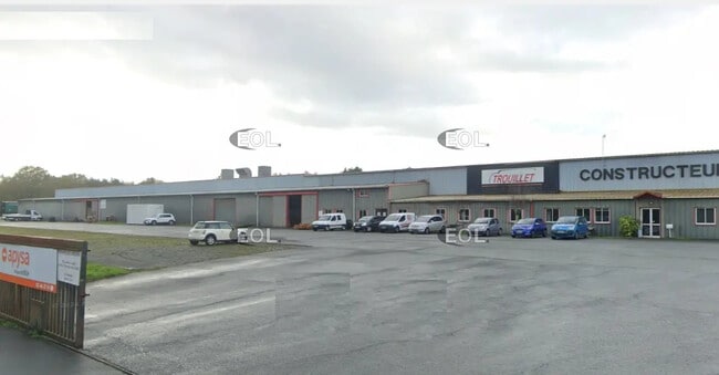 Vente Entrepôt 4 620 m²
