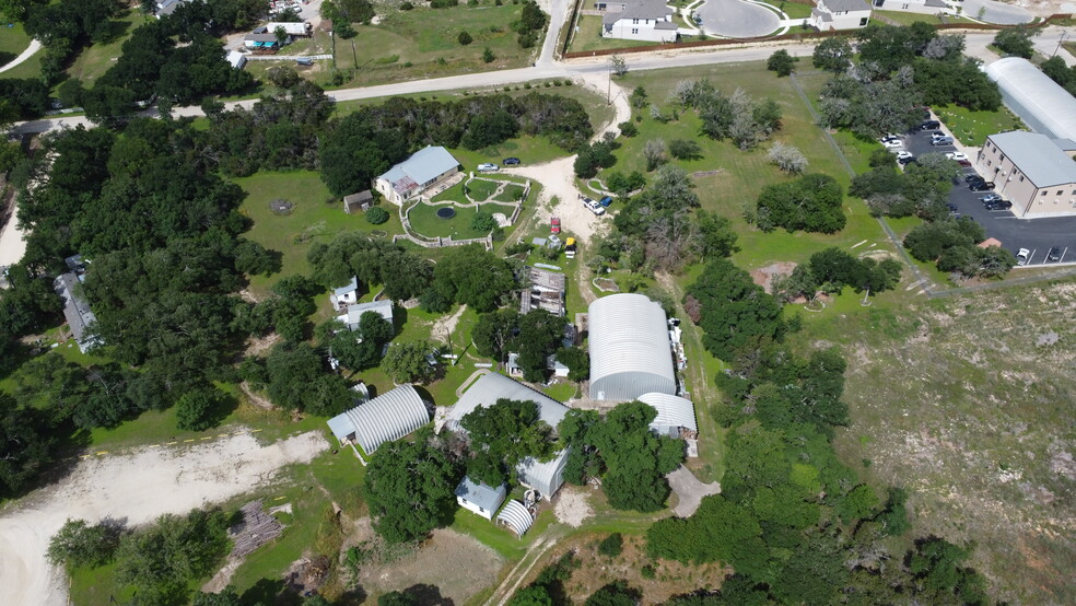 1011 County Road 270, Leander, TX for sale - Primary Photo - Image 1 of 12