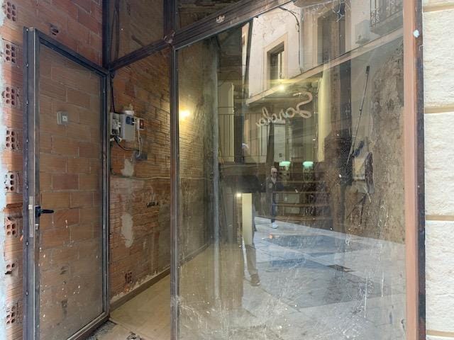 Carrer Galanes, Reus, Tarragona to rent Construction Photo- Image 1 of 5