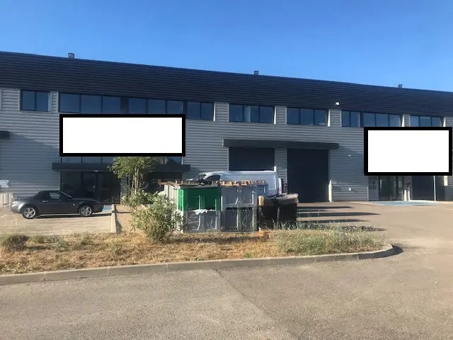 Location Local d'activités 171 m² - Photo 1