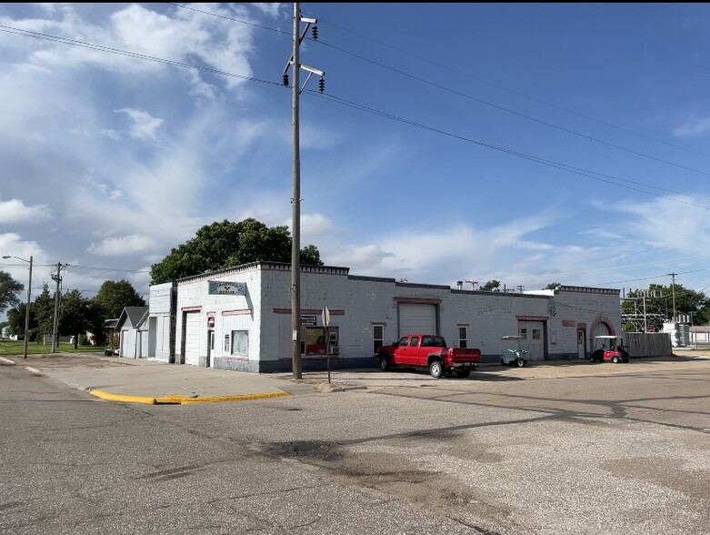 315 Nebraska Ave, Arapahoe, NE for sale - Primary Photo - Image 1 of 1