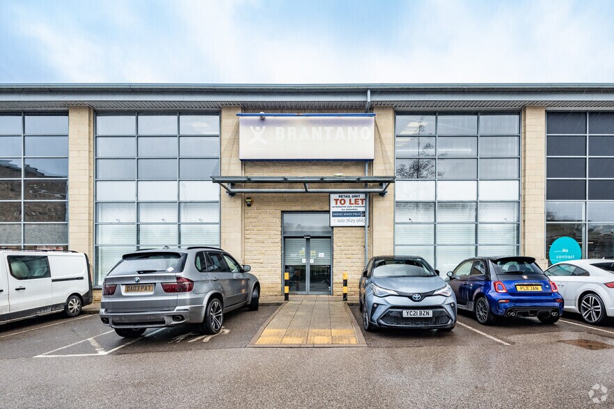 Unit D Glossop Brook Rd, Glossop to rent - Building Photo - Image 3 of 3