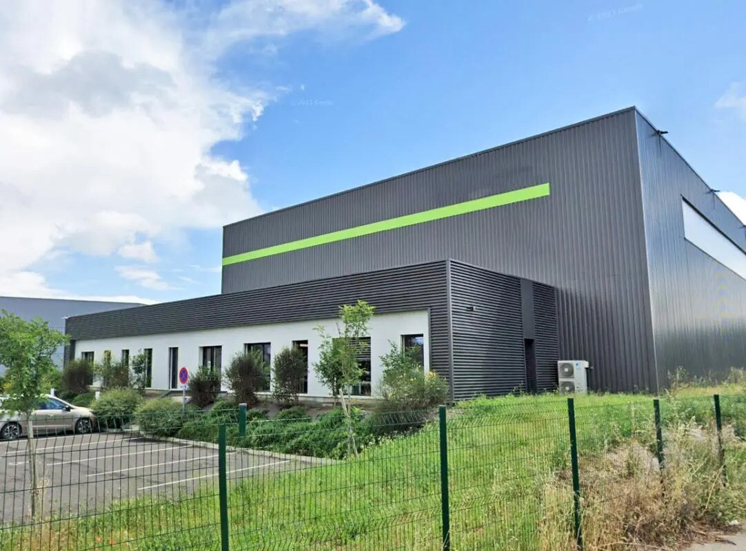 Industrial in Toulouse to rent Building Photo- Image 1 of 11