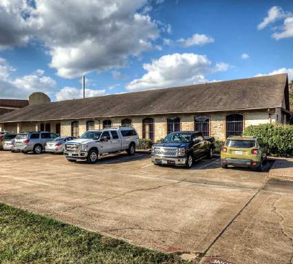 2714 Cypress Point Dr, Missouri City, TX for rent - Building Photo - Image 3 of 7