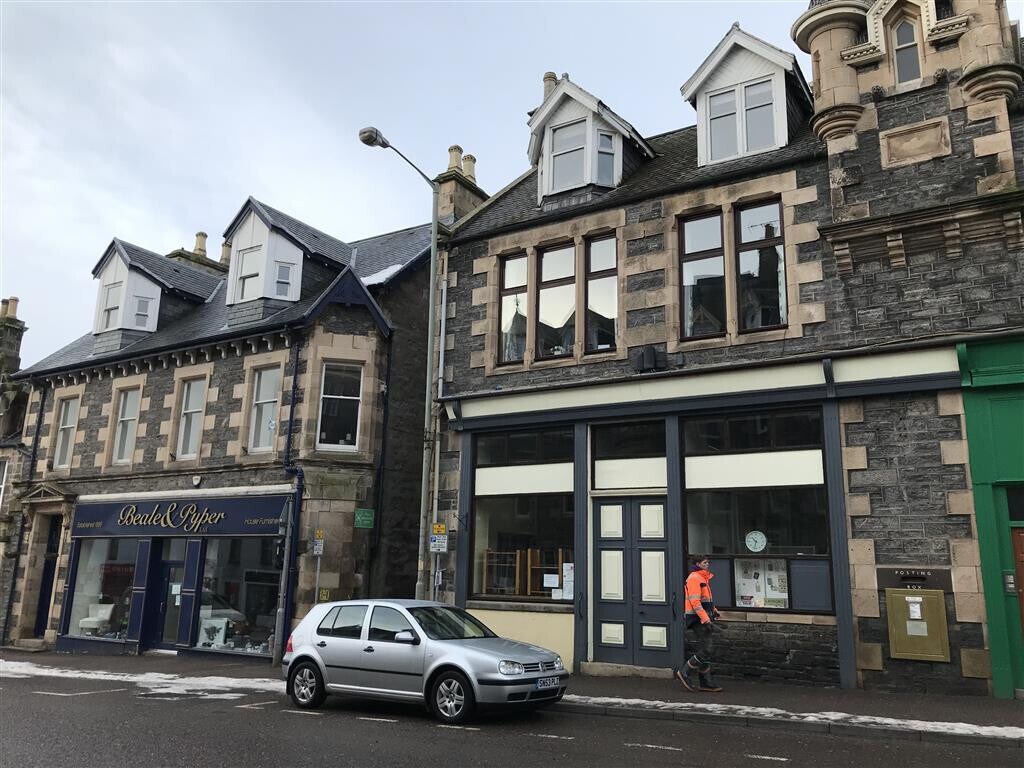 5-7 High St, Grantown On Spey for sale Primary Photo- Image 1 of 1