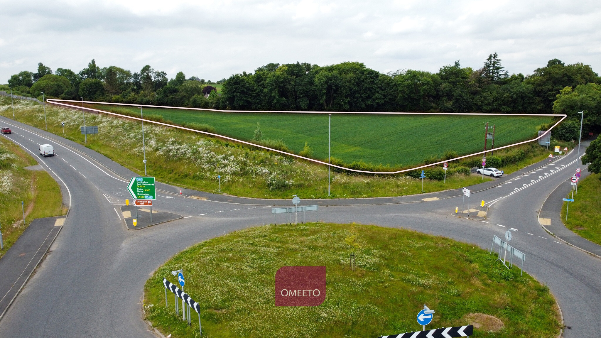 Trenchard Dr, Buxton to rent Building Photo- Image 1 of 6