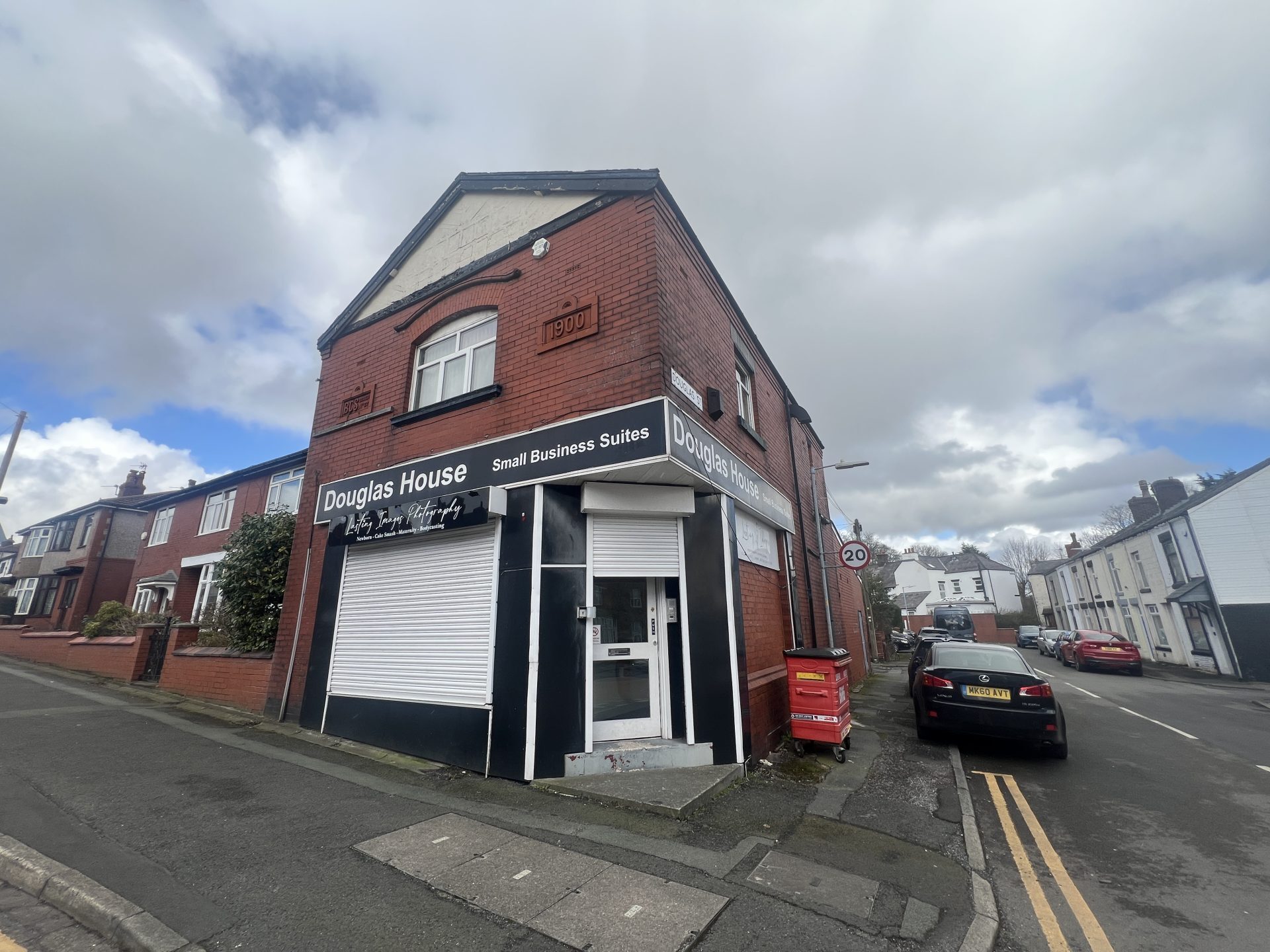 196 Belmont Rd, Bolton for sale Primary Photo- Image 1 of 1