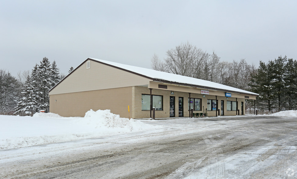 4454-4460 State Highway 30, Perth, NY for sale - Primary Photo - Image 1 of 1