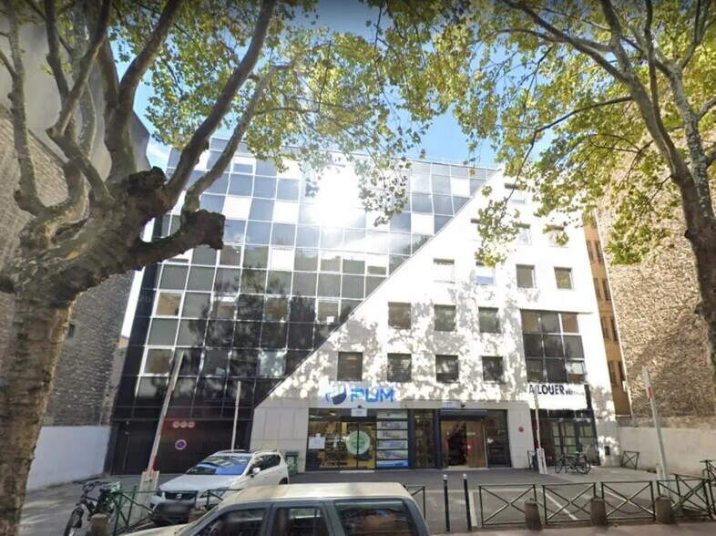 36 Avenue Pierre Brossolette, Malakoff to rent - Building Photo - Image 1 of 9