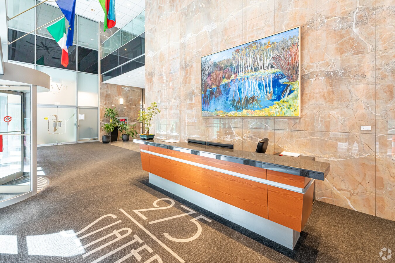 275 Slater St, Ottawa K1P 5H9 Office for Rent UK