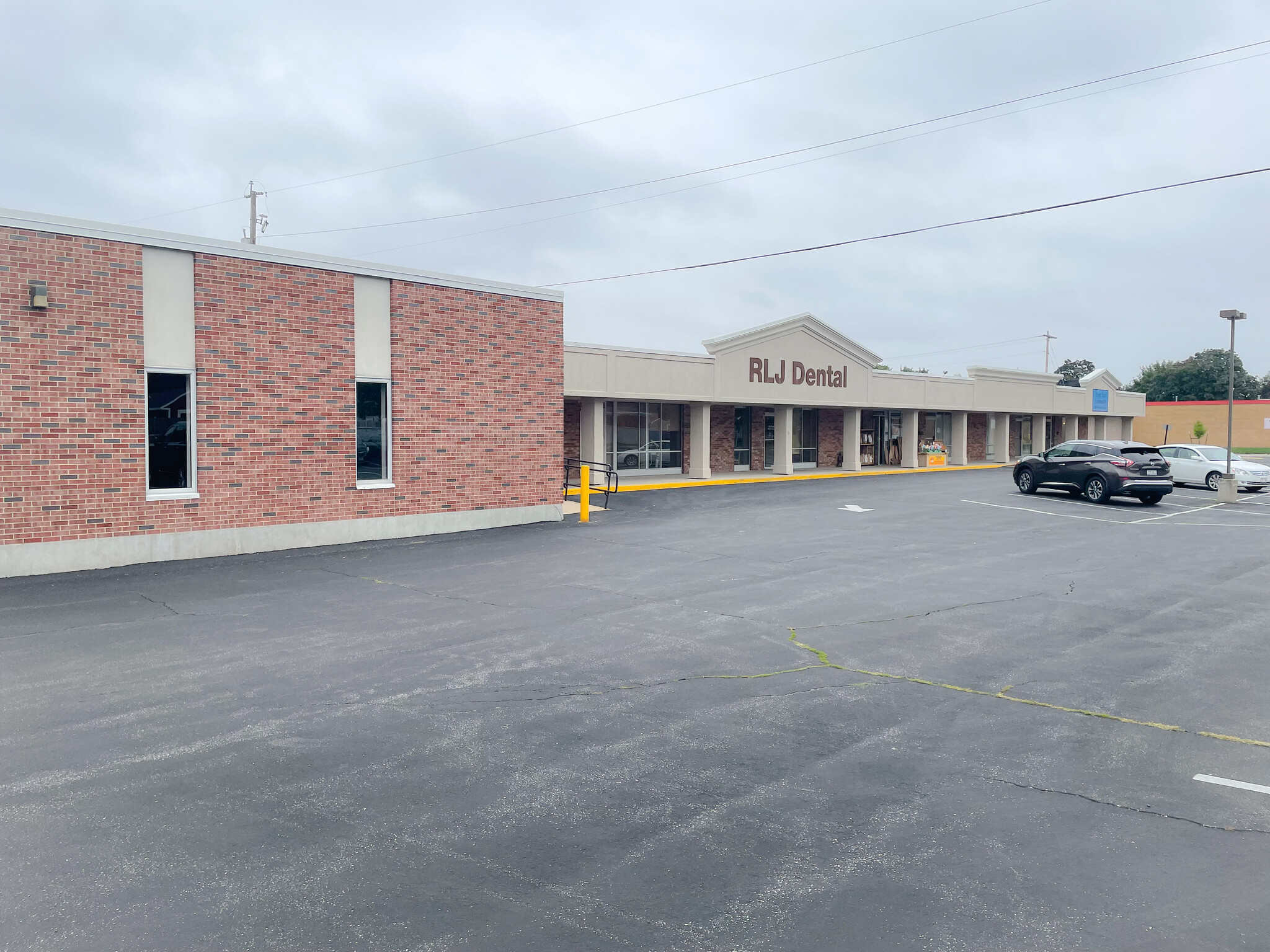 709 S Oneida St, Green Bay, WI for rent Building Photo- Image 1 of 9