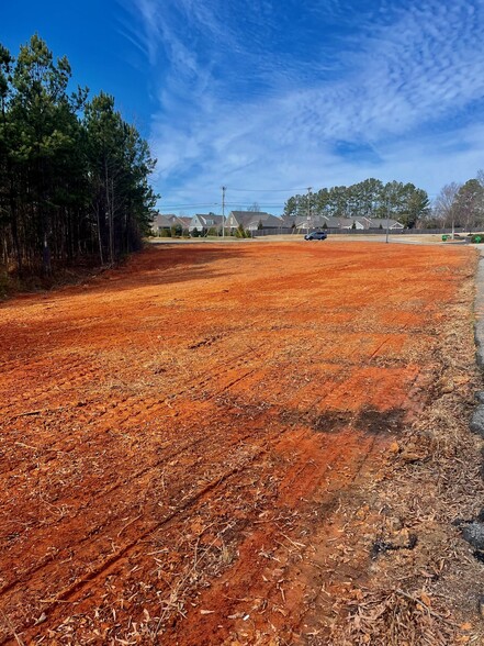 18800 Nantz Rd, Cornelius, NC for sale - Building Photo - Image 2 of 12