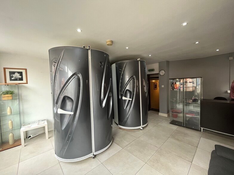 49 High St, Swadlincote for sale - Interior Photo - Image 3 of 5