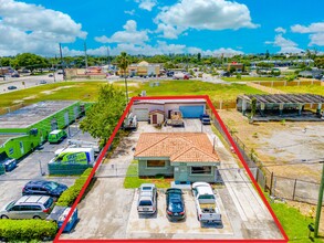 4609 SW 44th Ave, Dania Beach, FL for rent Building Photo- Image 1 of 31