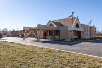 3537 W Broadway, Council Bluffs, IA for sale Primary Photo- Image 1 of 1