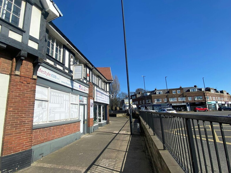 79-81 Stephenson Rd, Newcastle Upon Tyne to rent - Building Photo - Image 2 of 3