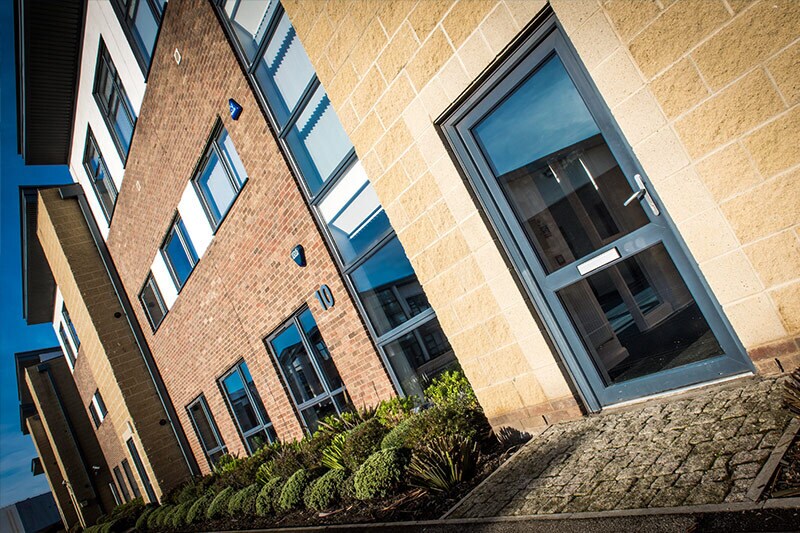 12-4 Suites 12, 14 & 15 Pickers Gill Court, Crown Road Ct, Sunderland to rent - Building Photo - Image 3 of 12