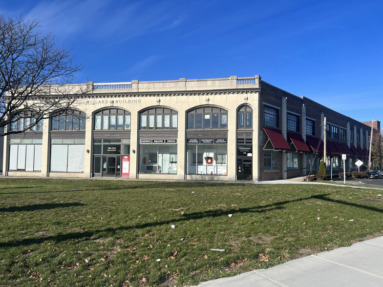 504-516 Broadway, Kingston, NY for rent - Building Photo - Image 1 of 10