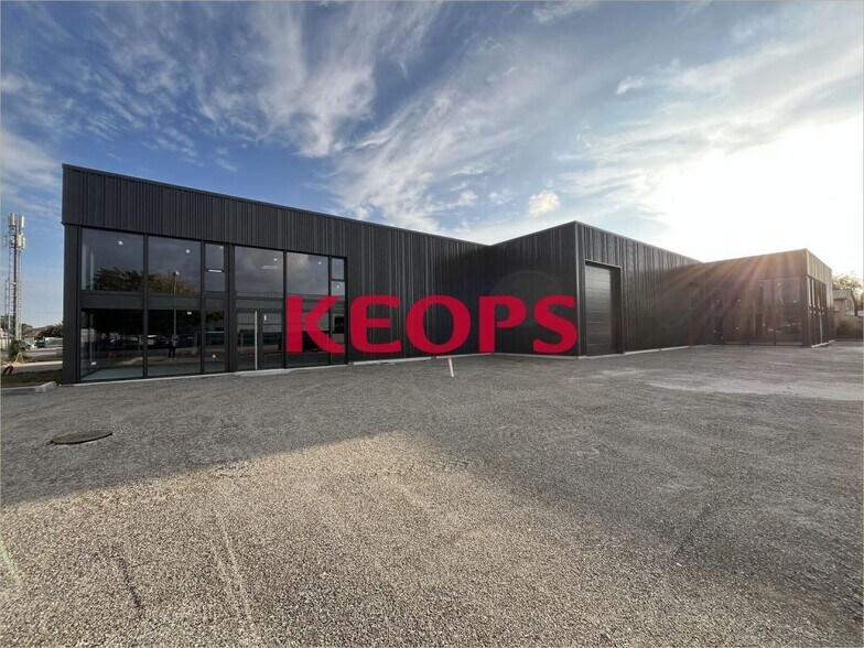 Light Industrial in Beauzelle to rent - Building Photo - Image 2 of 7