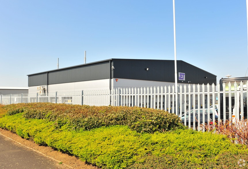 Crab Apple Way, Evesham to rent - Building Photo - Image 3 of 3