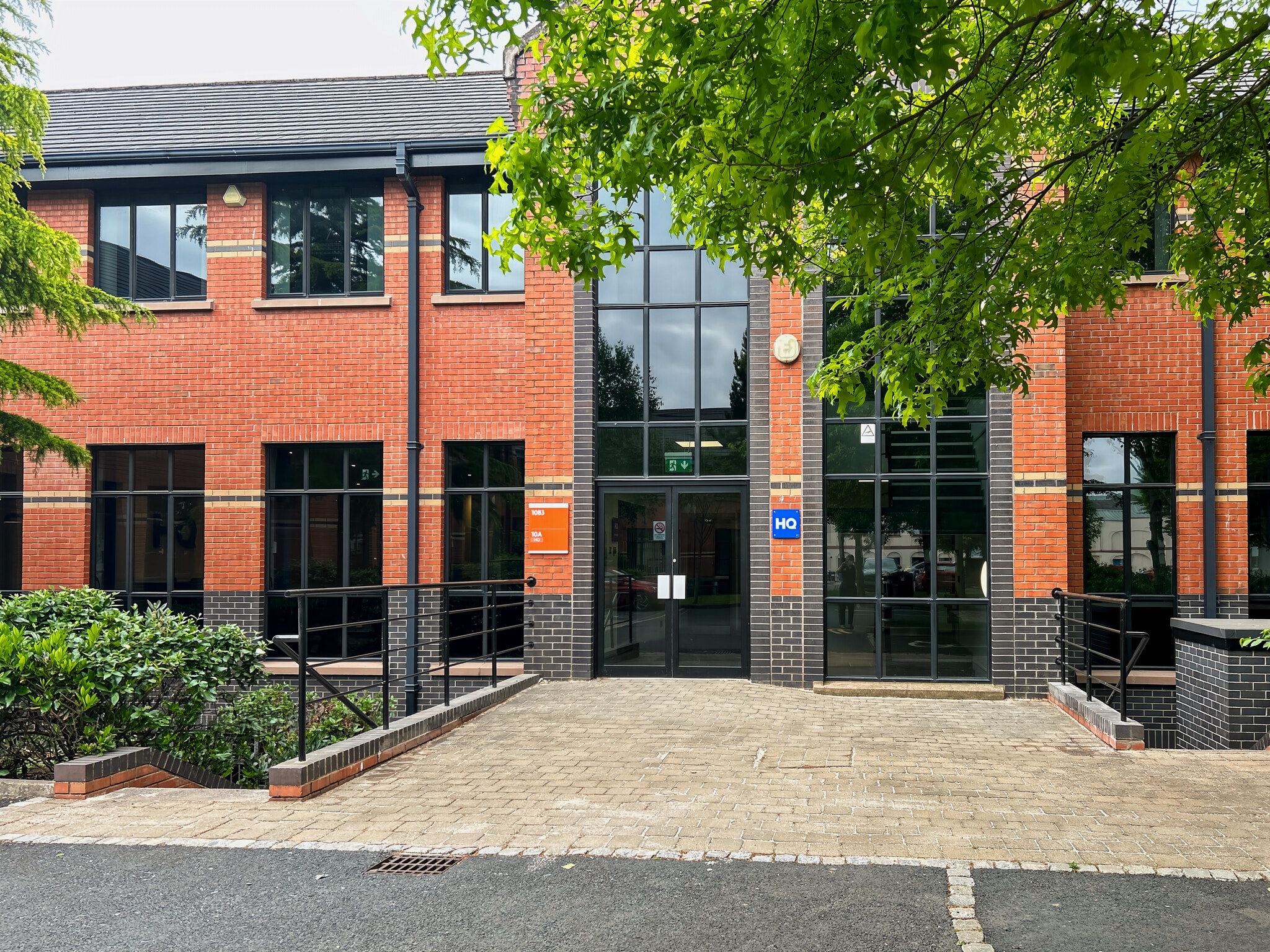 Linfield Rd, Belfast to rent Interior Photo- Image 1 of 11