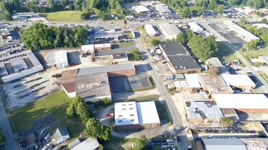 108-110 Longale Rd, Greensboro, NC for rent Building Photo- Image 2 of 4