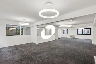 More details for Rue De La Jonquière, Paris - Office for Sale